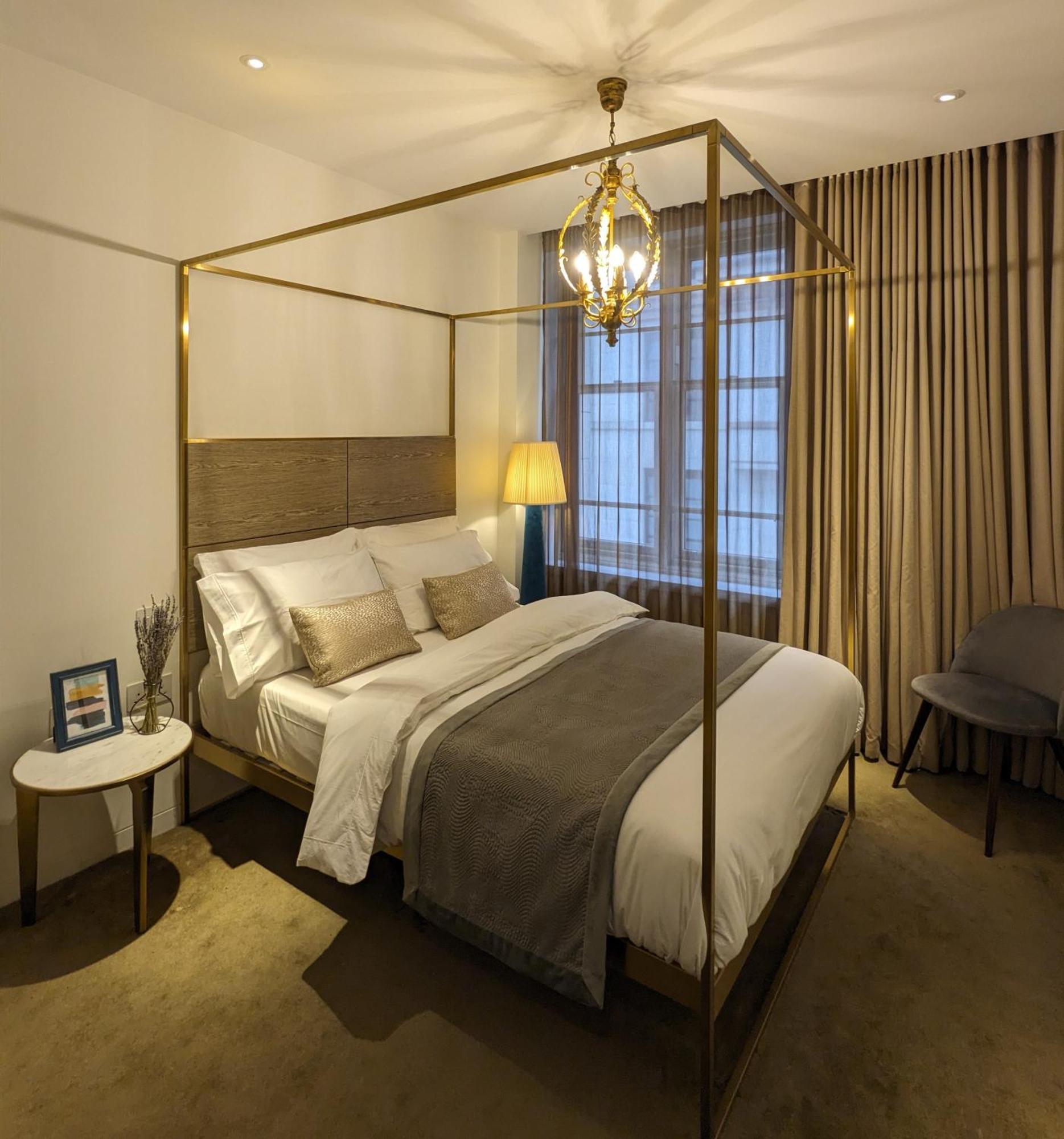 Апартаменты Soho West End *